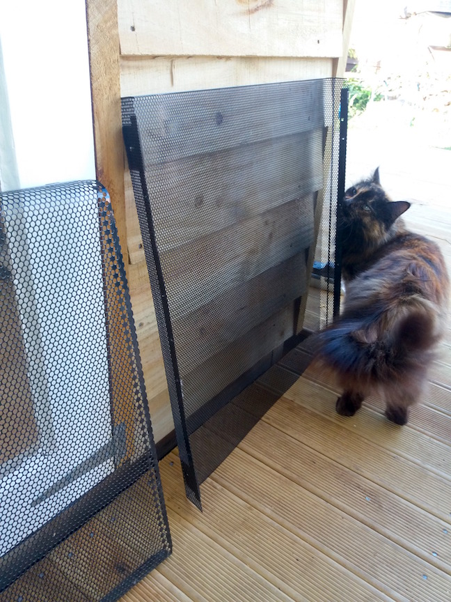 Heater grill inspector